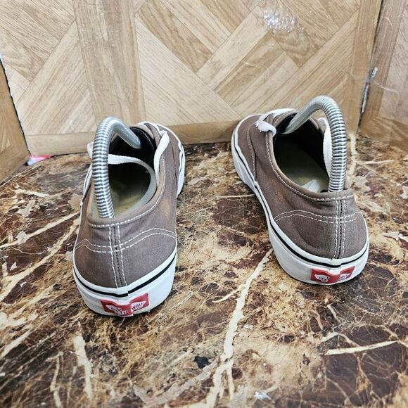 Vans women's Off The Wall skateboard low gray shoe size 8.5. 444 - Picture 3 of 10